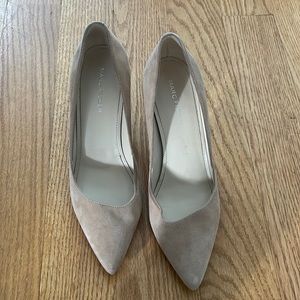 Nude Marc Fisher 1.5 inch heels